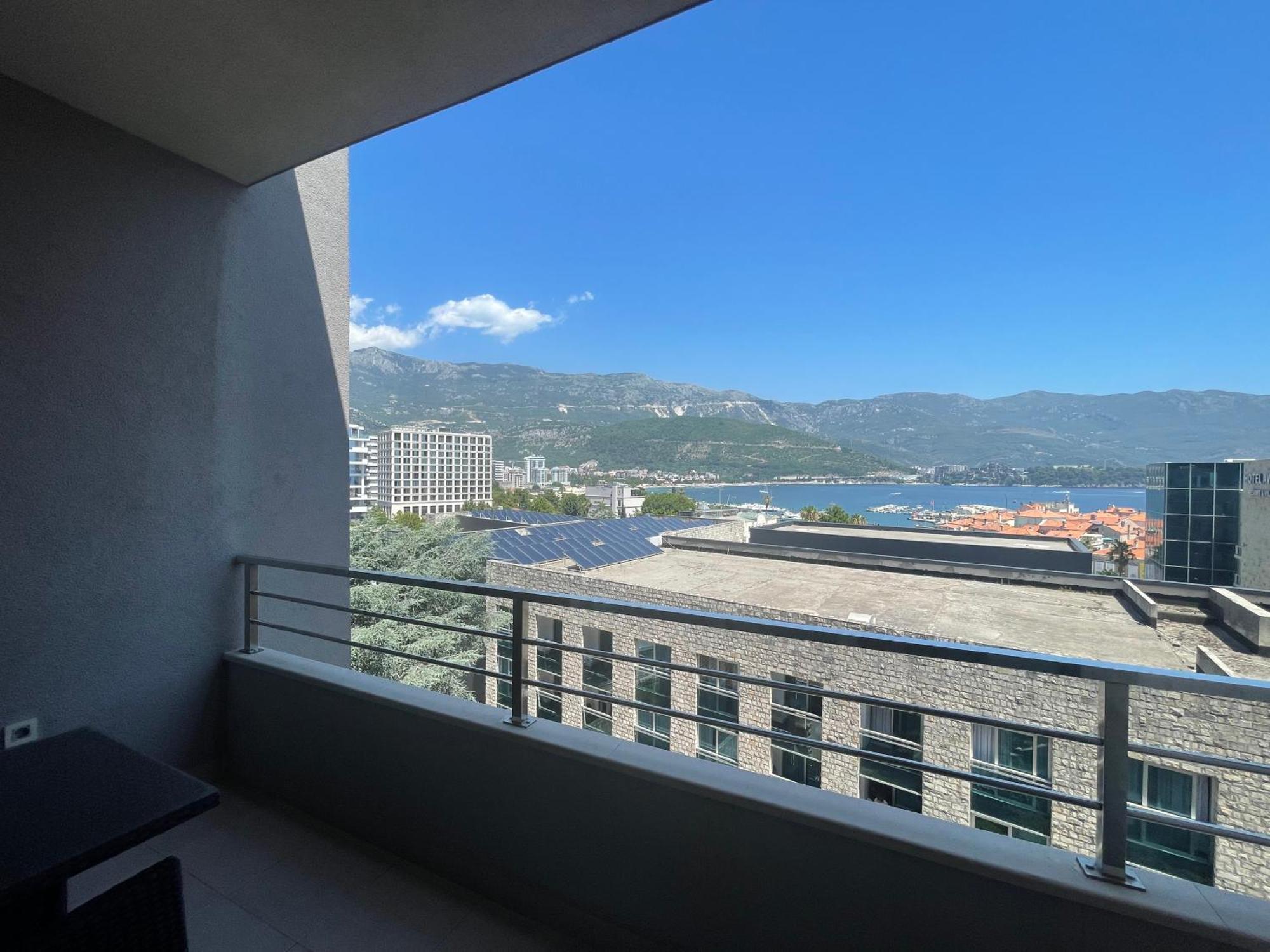 Hotel Butua Residence Будва Экстерьер фото
